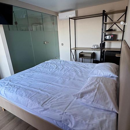 Boutique Hotel Dacha Lanzheron オデッサ エクステリア 写真