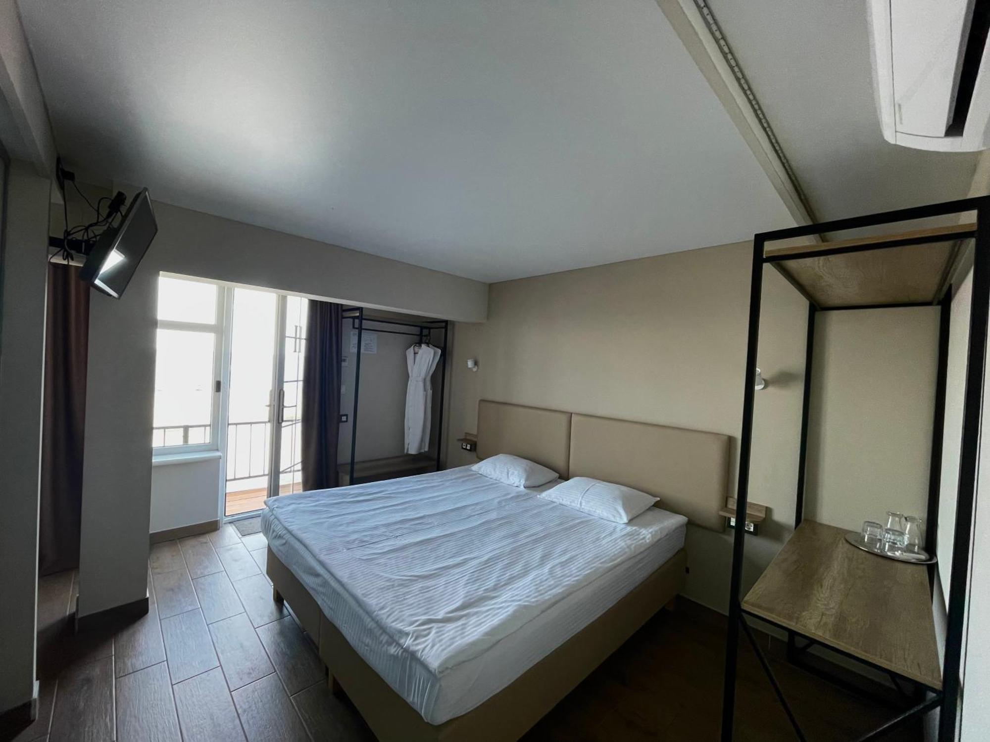 Boutique Hotel Dacha Lanzheron オデッサ エクステリア 写真
